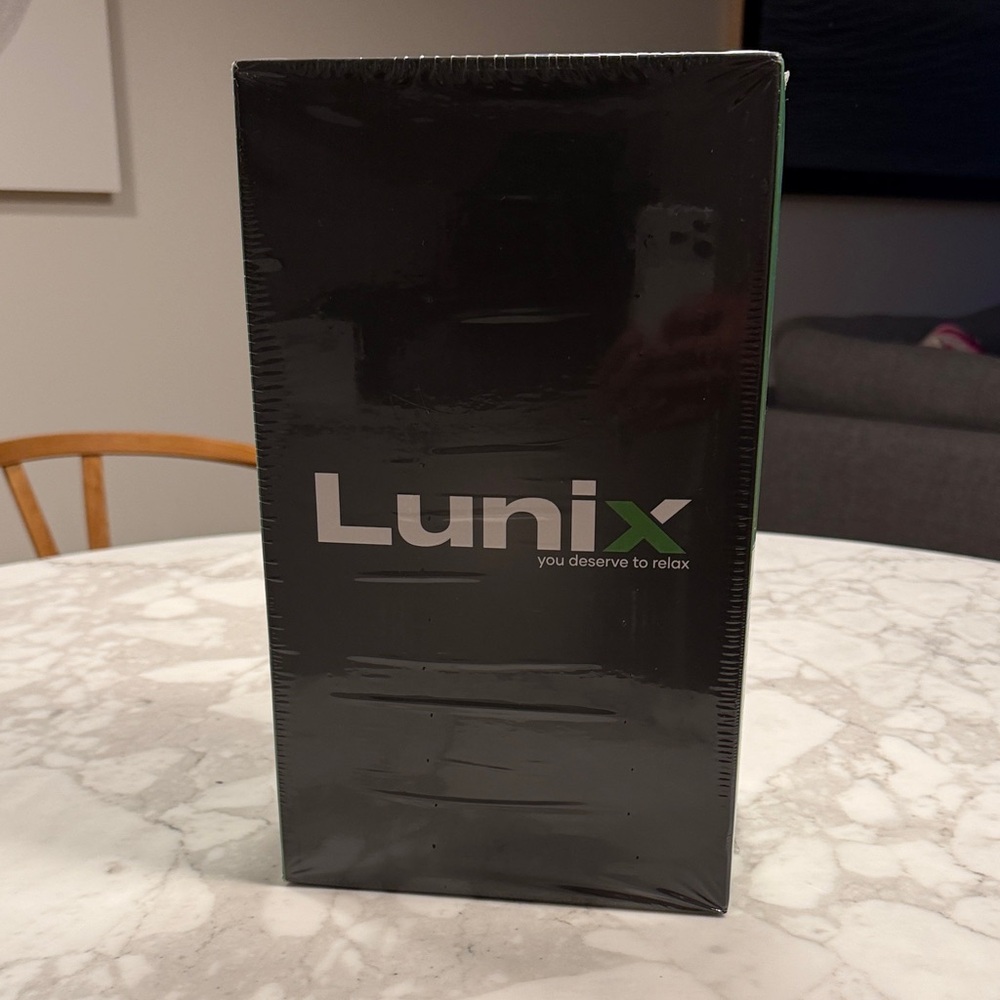 Lunix LX3 Cordless Hand Massager, NWT, White